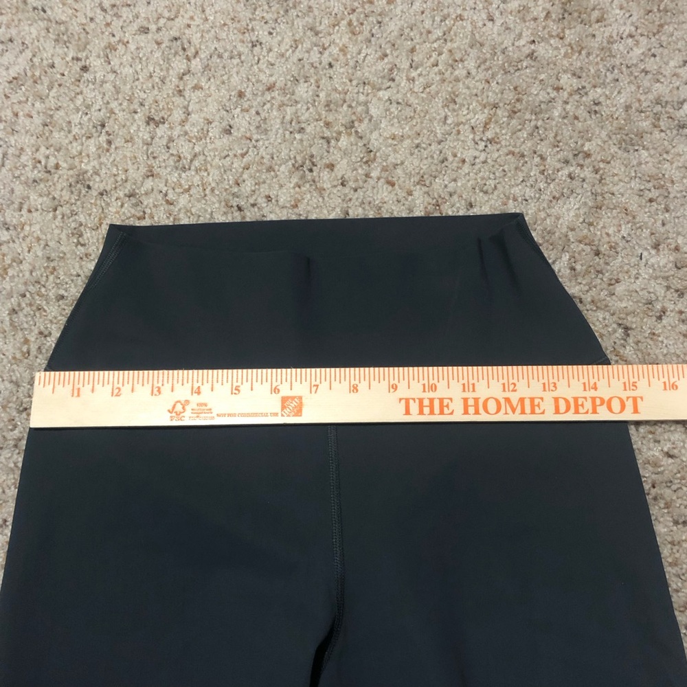 ALO Yoga High Waisted Ripped Warrior Leggings Grey - Picture 11 of 13